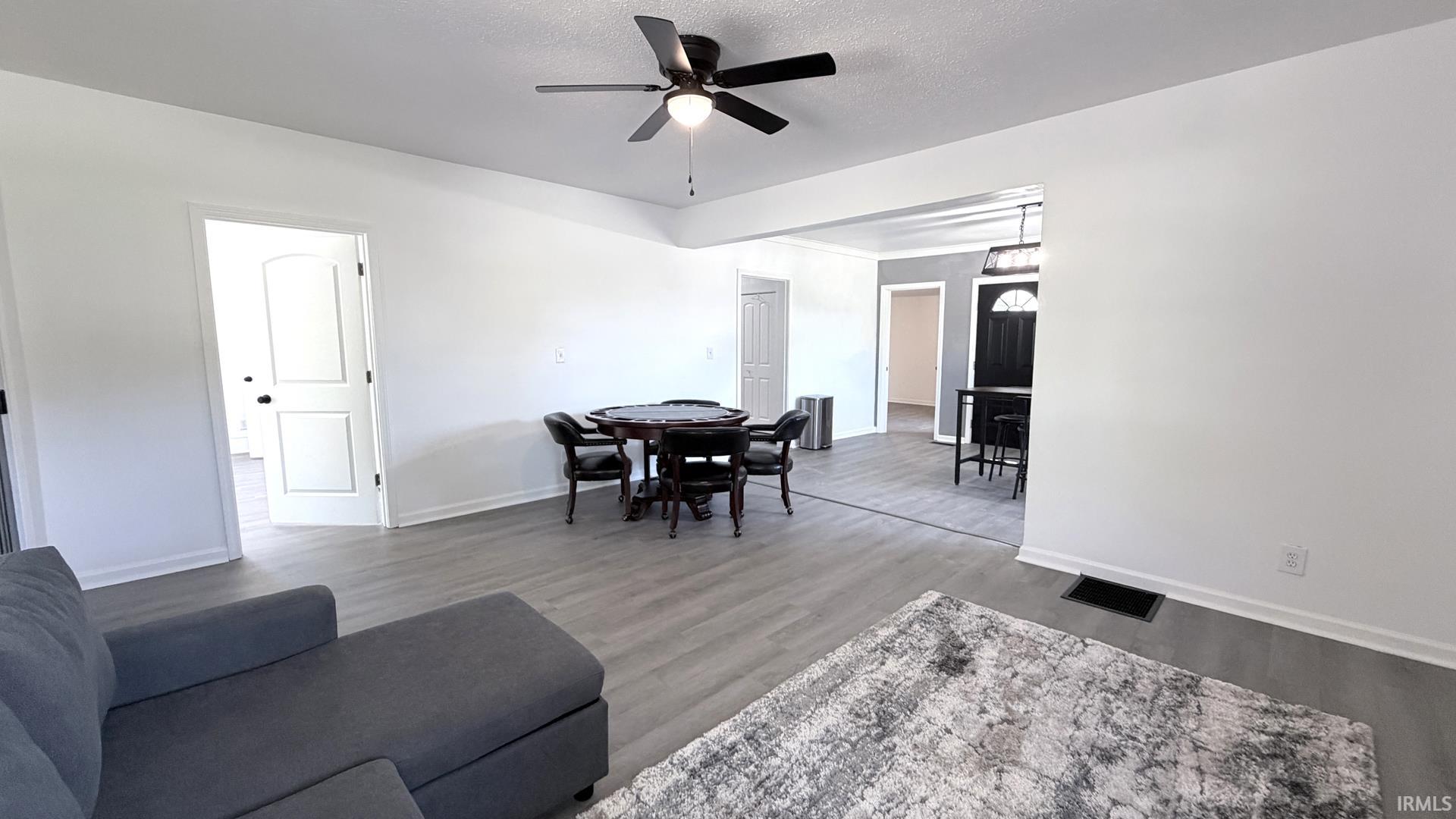401 S 6th Street