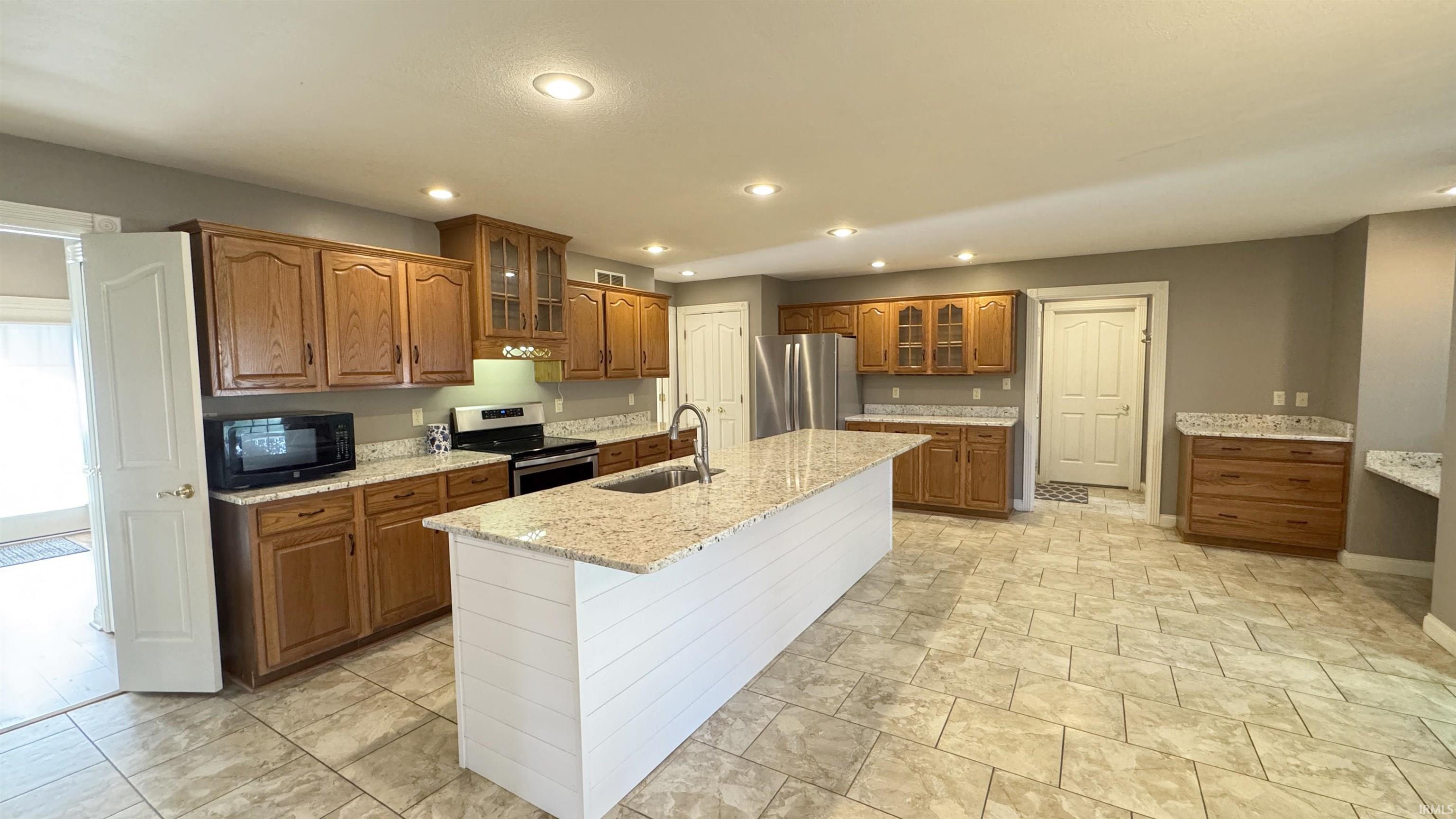 3288 Westhampton Drive