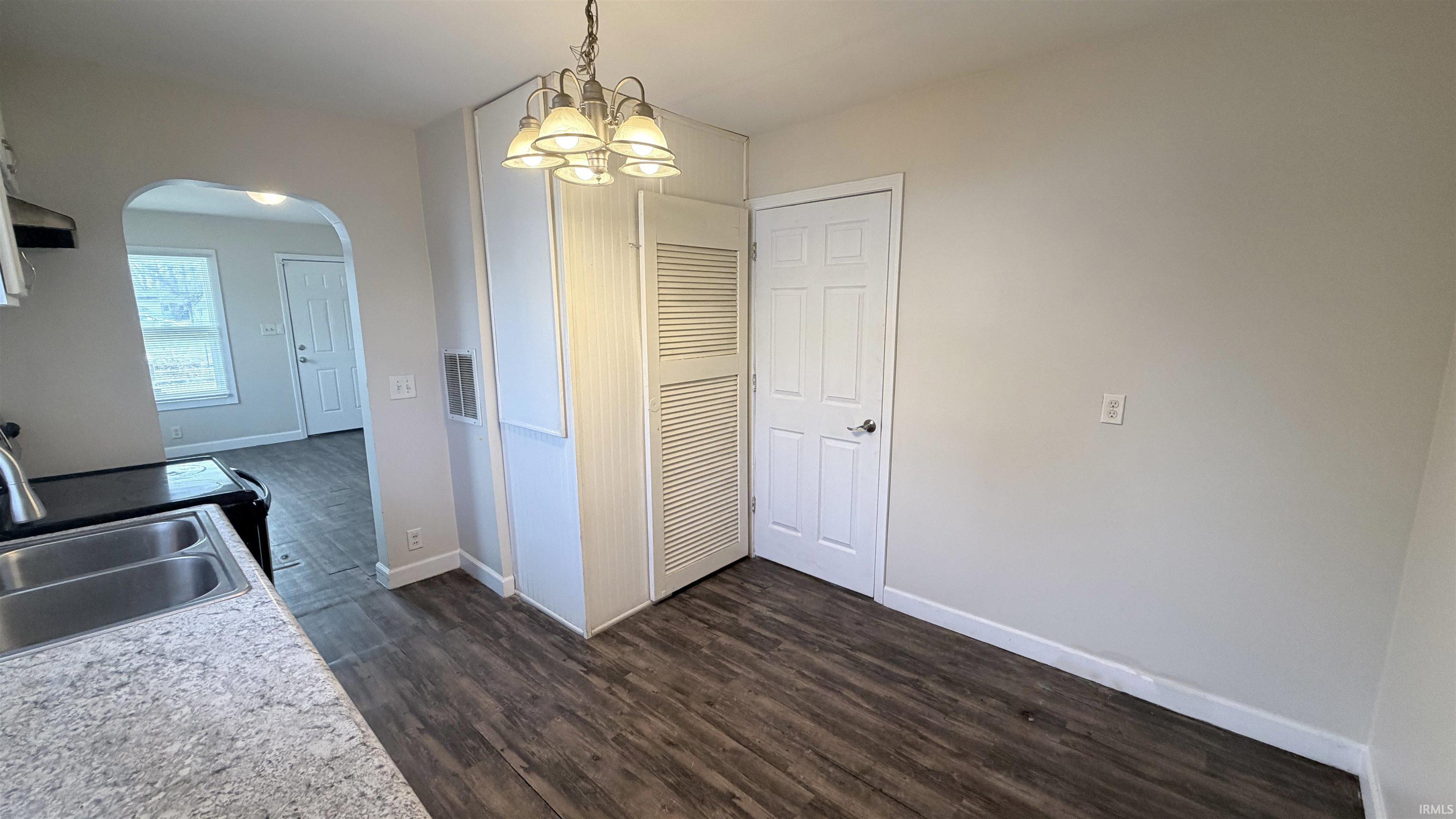 608 Ravenswood Drive