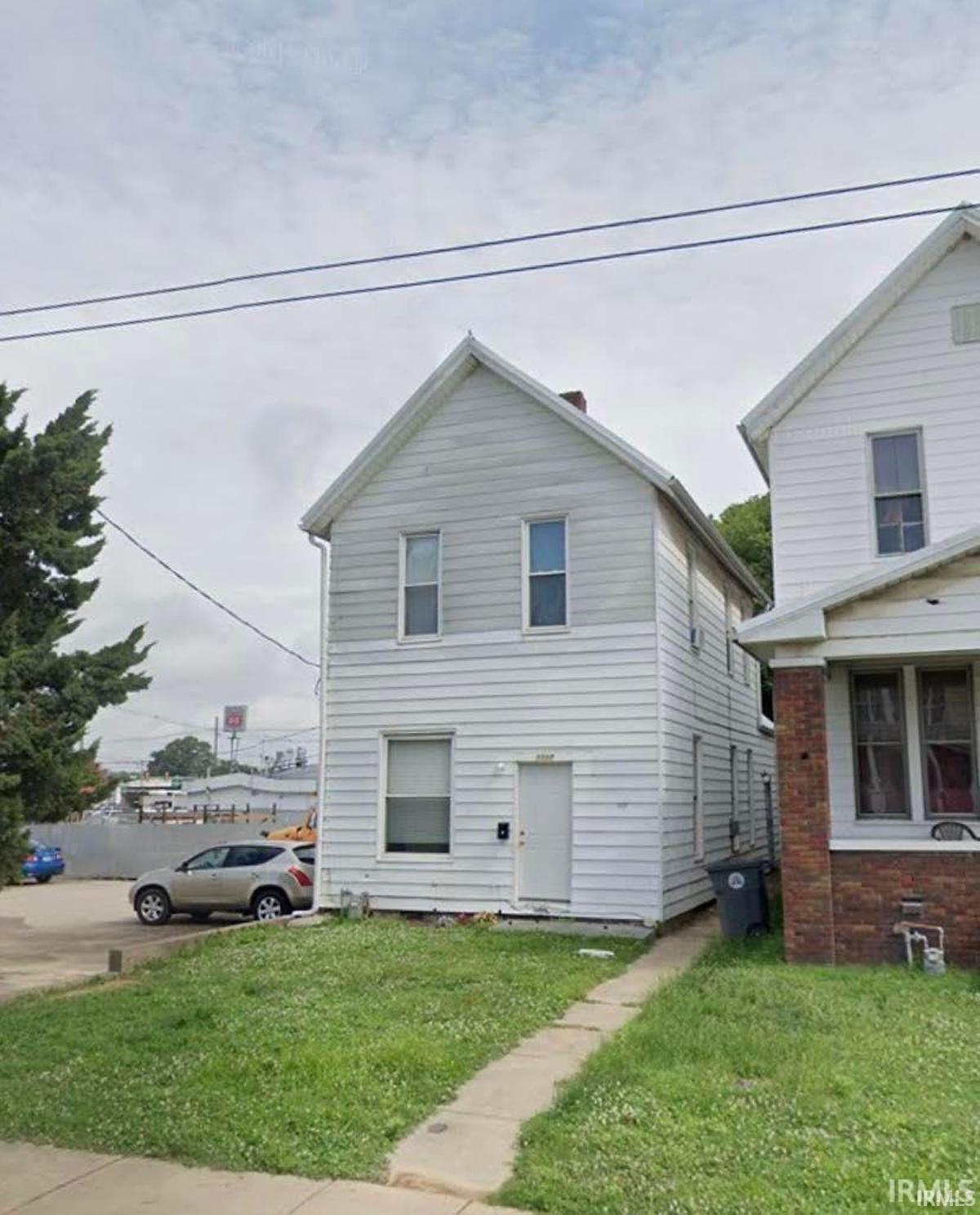 1117 W Illinois Street