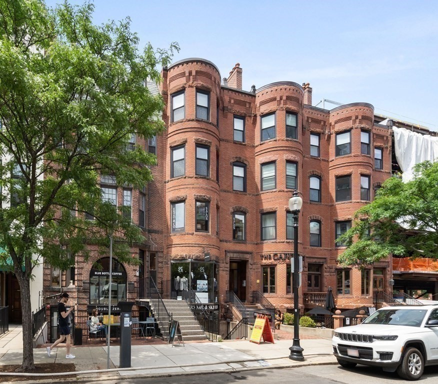 163 Newbury St # 1