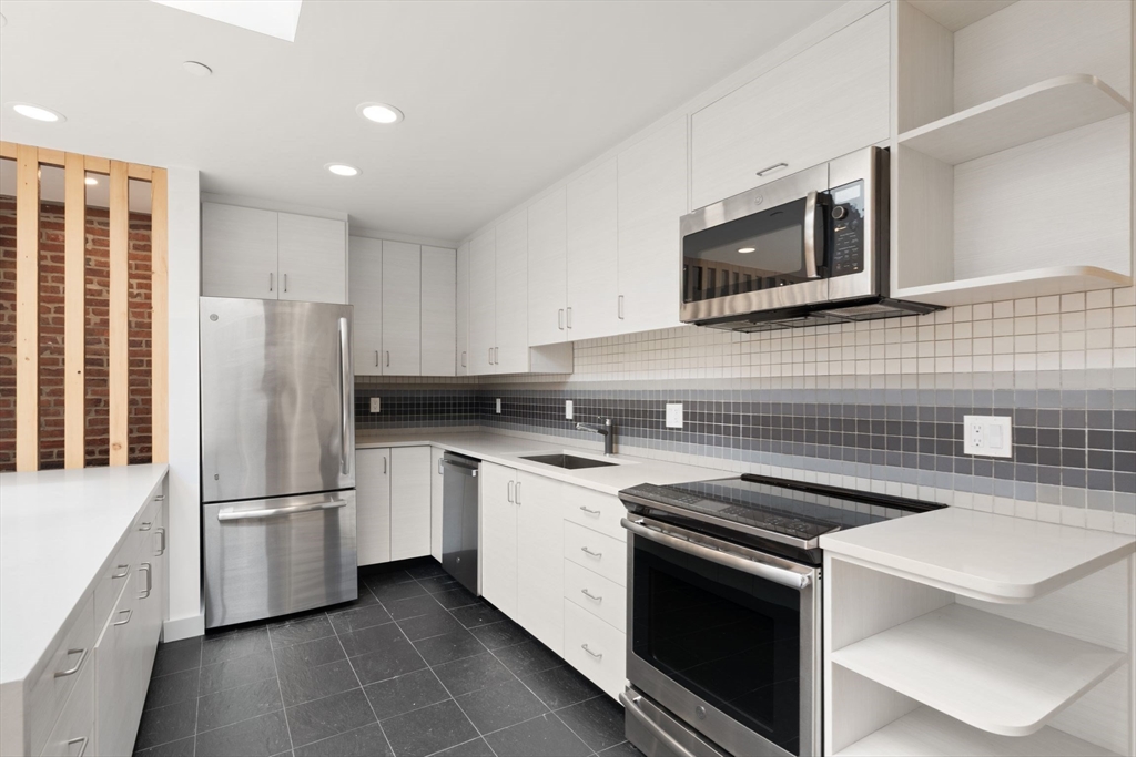 163 Newbury St # 2