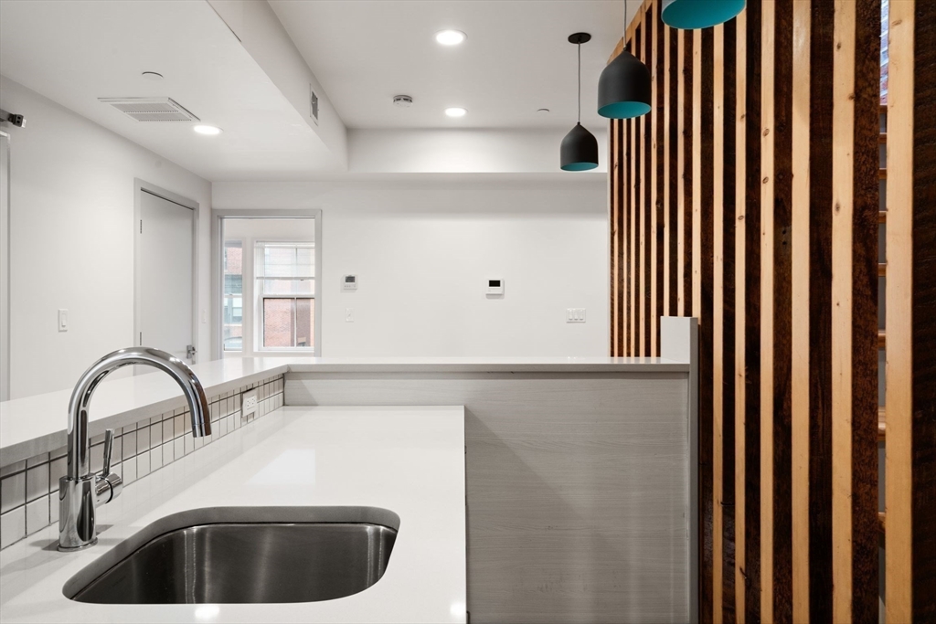 163 Newbury St # 2