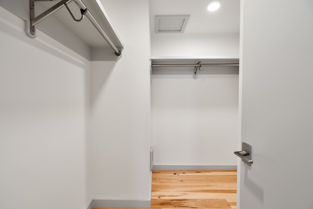 163 Newbury St # 2