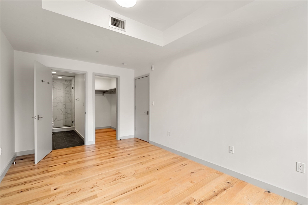 163 Newbury St # 2