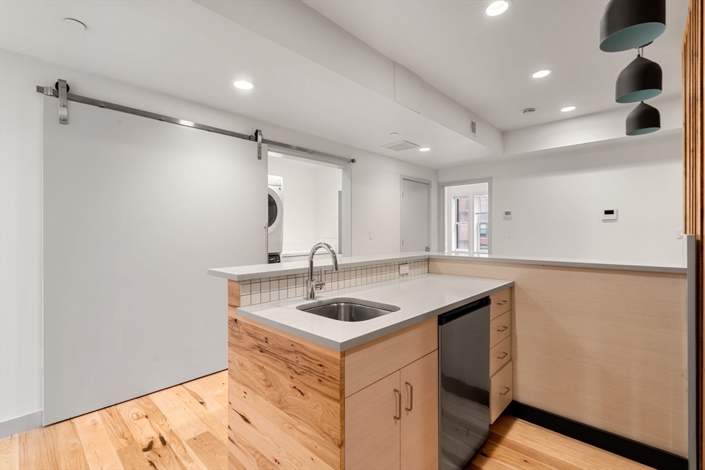 163 Newbury St # 2