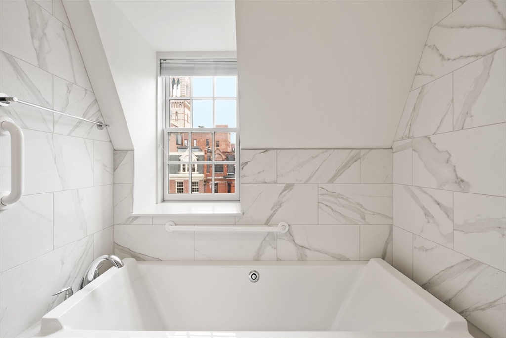163 Newbury St # 2