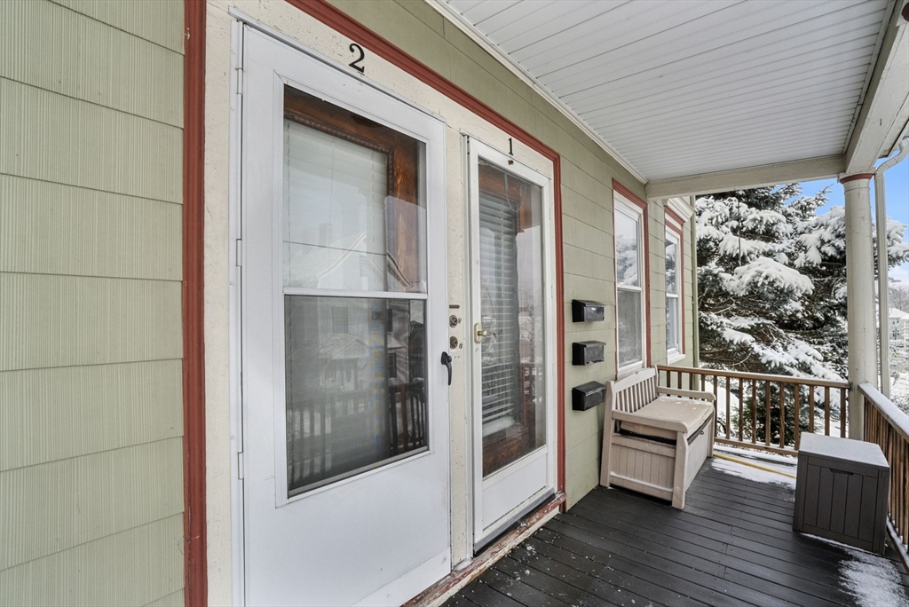 21 Wenham St # 1