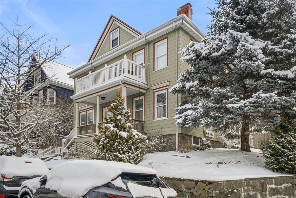 21 Wenham St # 1