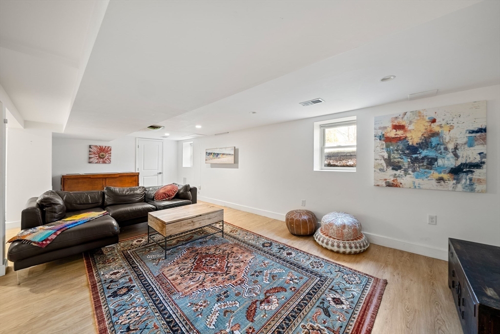 43 Arborview Rd