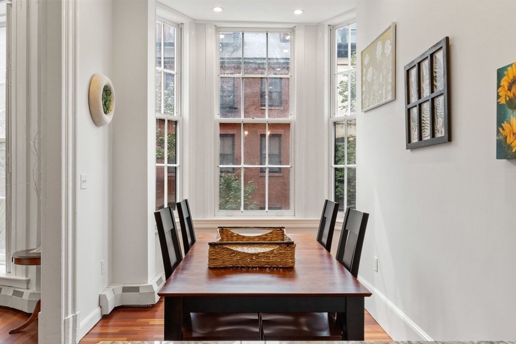 34 Hancock St # 2B