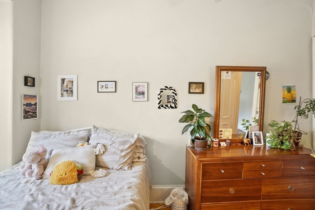 296 Marlborough # 6