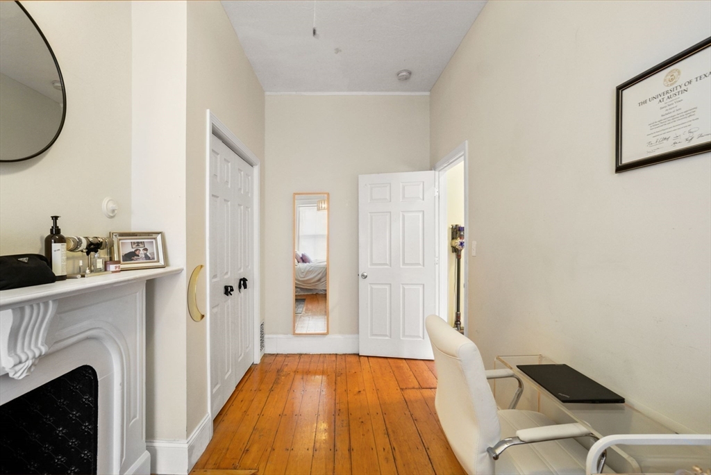 296 Marlborough # 6