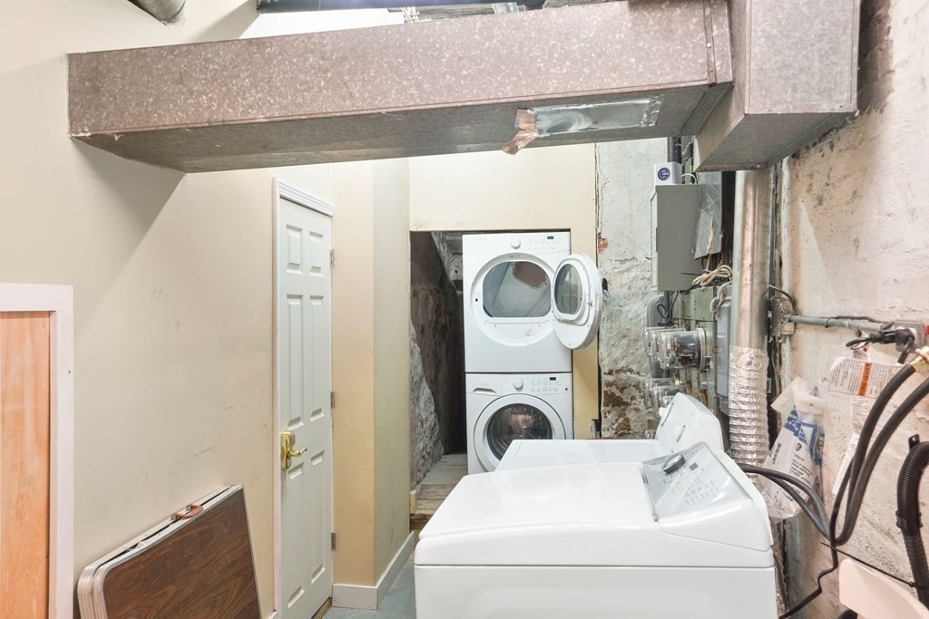 296 Marlborough St. # 1