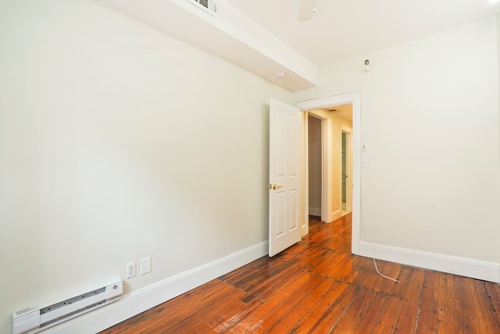 296 Marlborough St. # 1