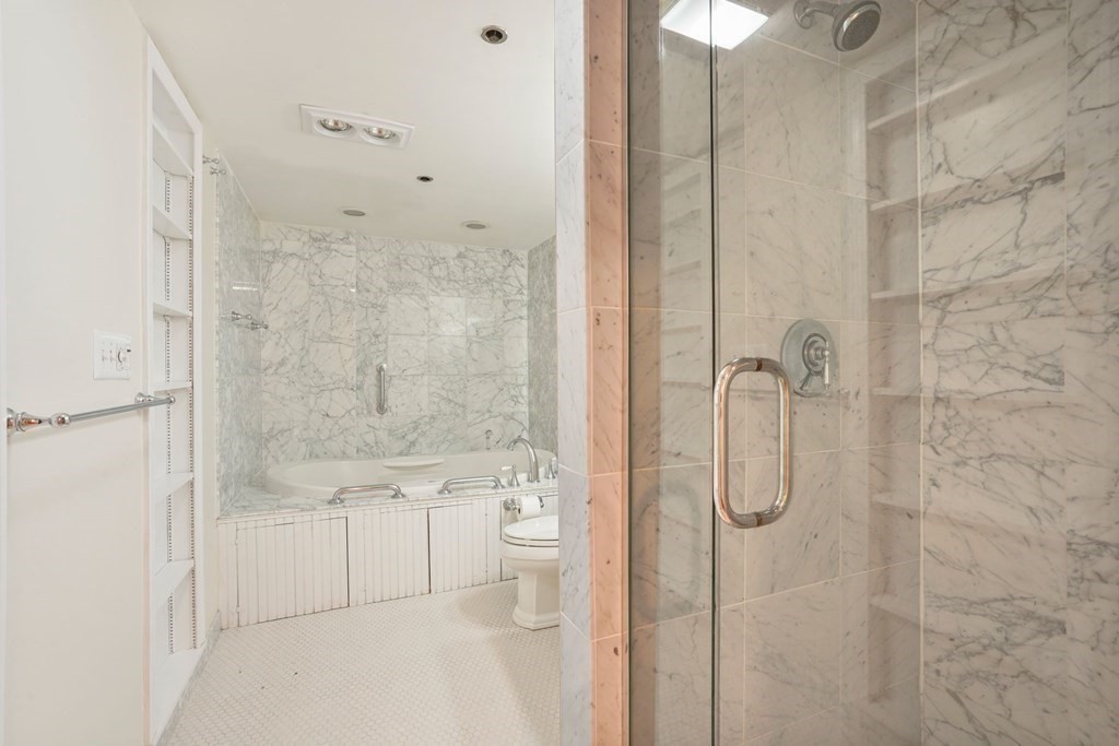 296 Marlborough St. # 1