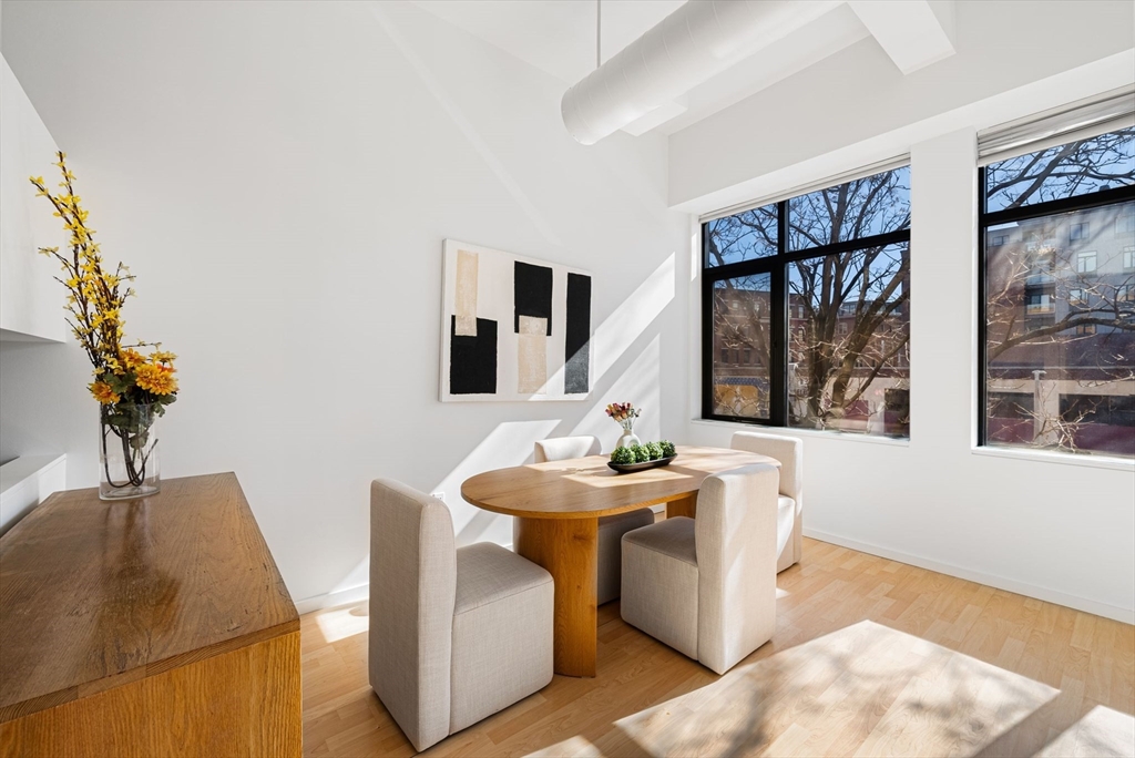 1200 Washington St # 213A, Boston Unit: 213A