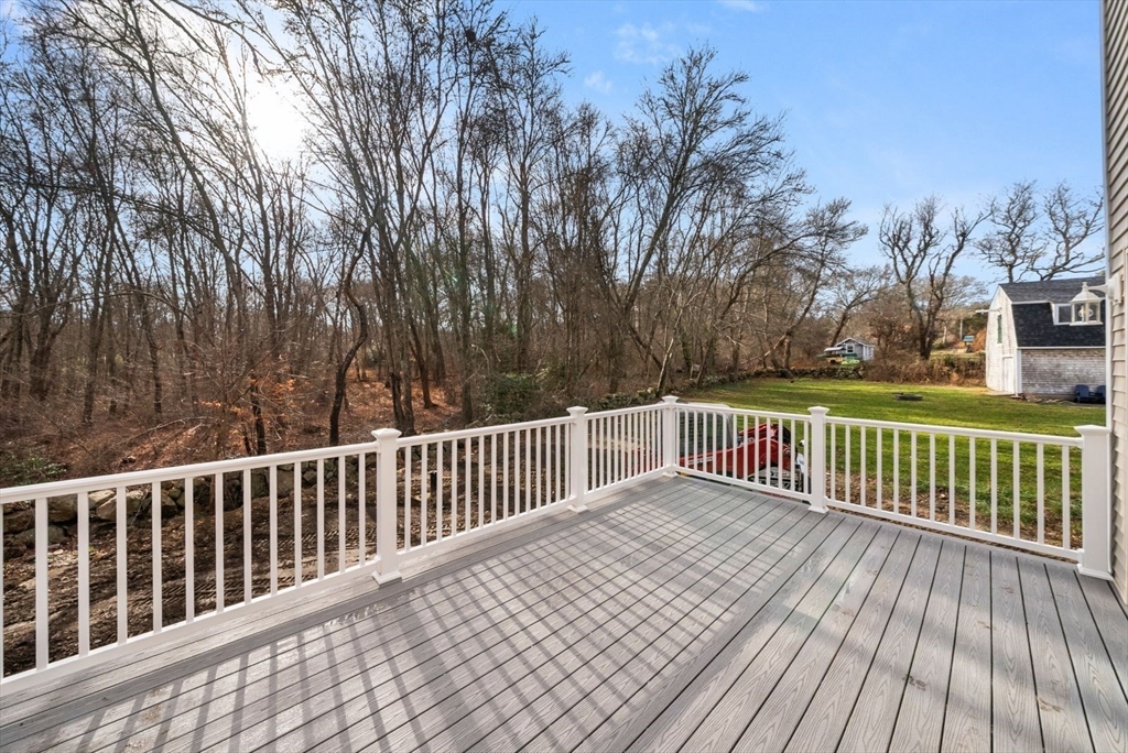 441 Old County Rd