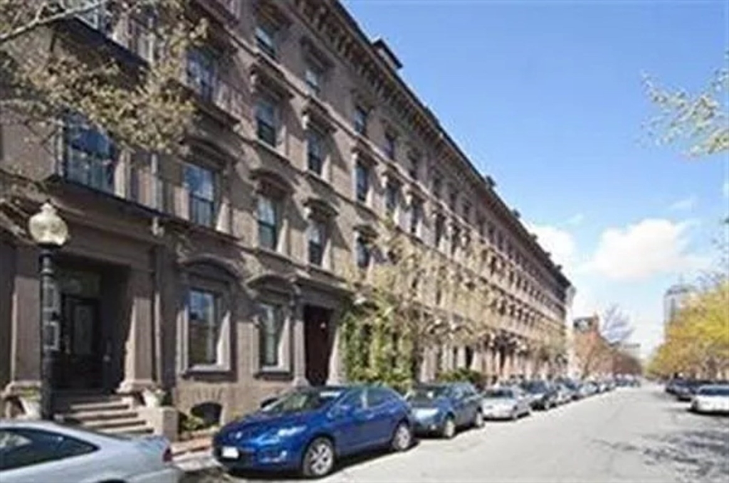 37 West Newton # 6
