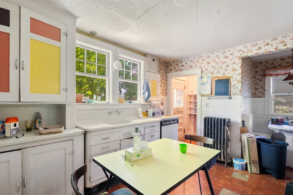 282 Marrett Road