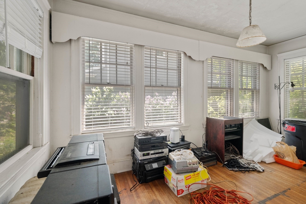 282 Marrett Road
