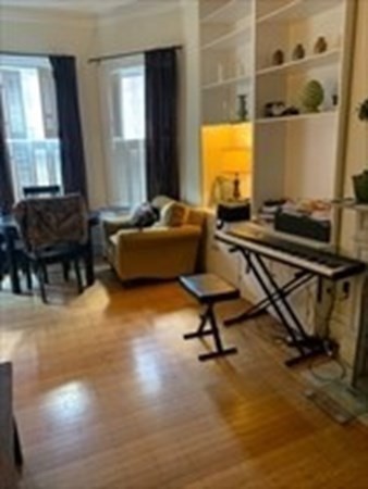 296 Marlborough # 3