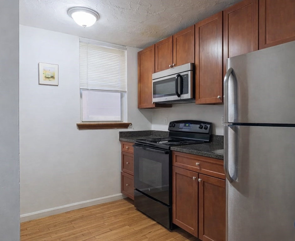 10 Parker Hill Av # 1