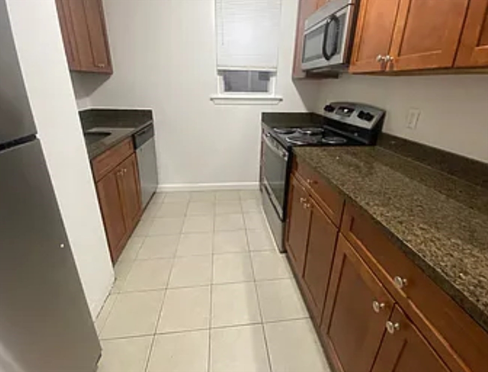 10 Parker Hill Av # 2