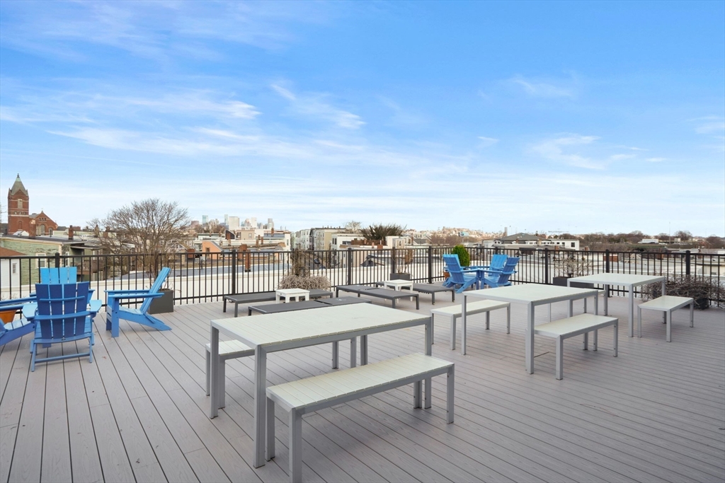 944 Dorchester Ave # 57