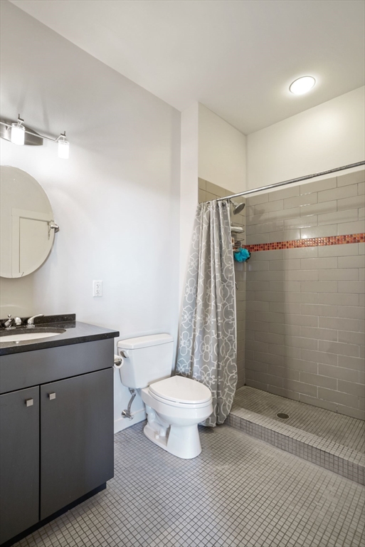 944 Dorchester Ave # 57
