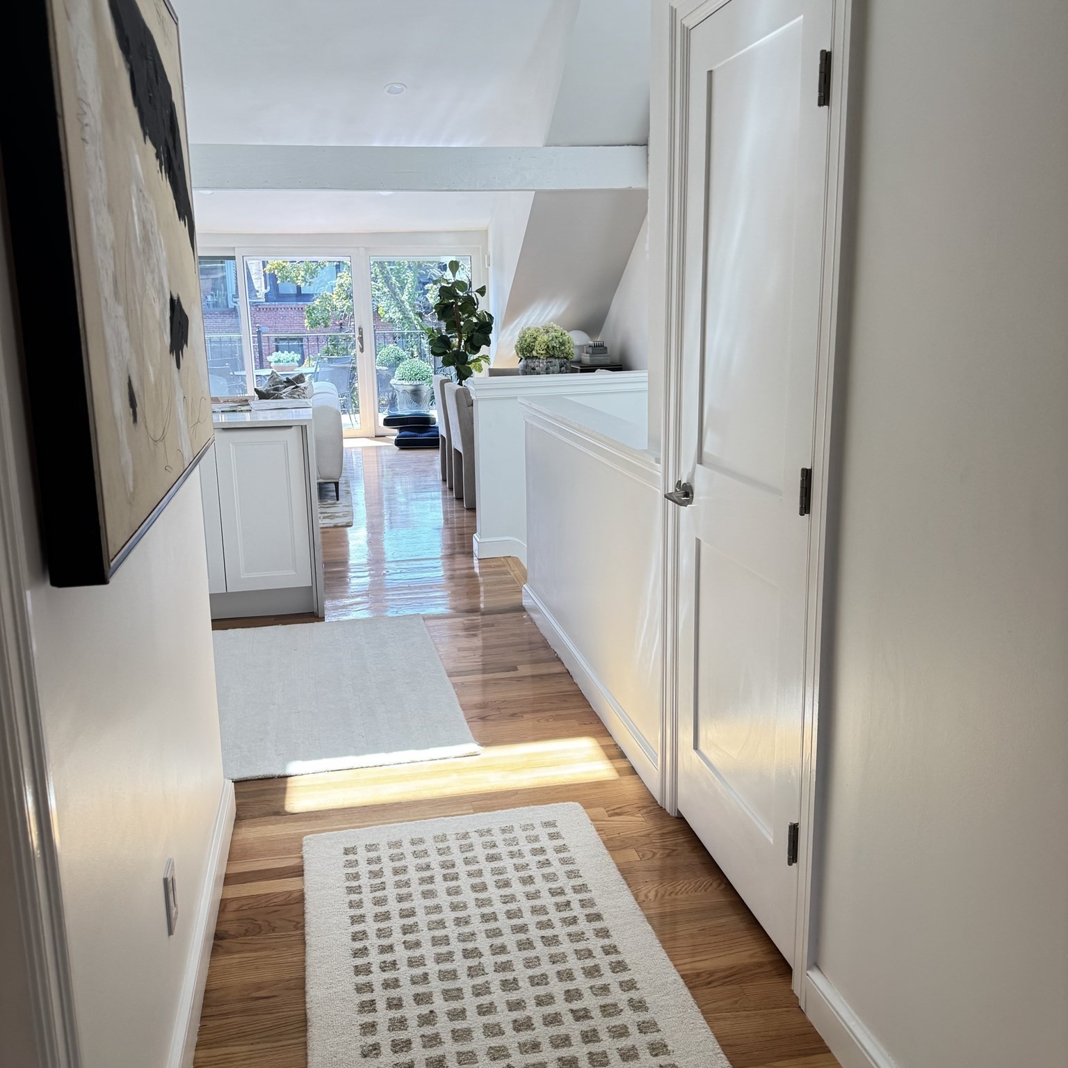 116 W Concord St # 4
