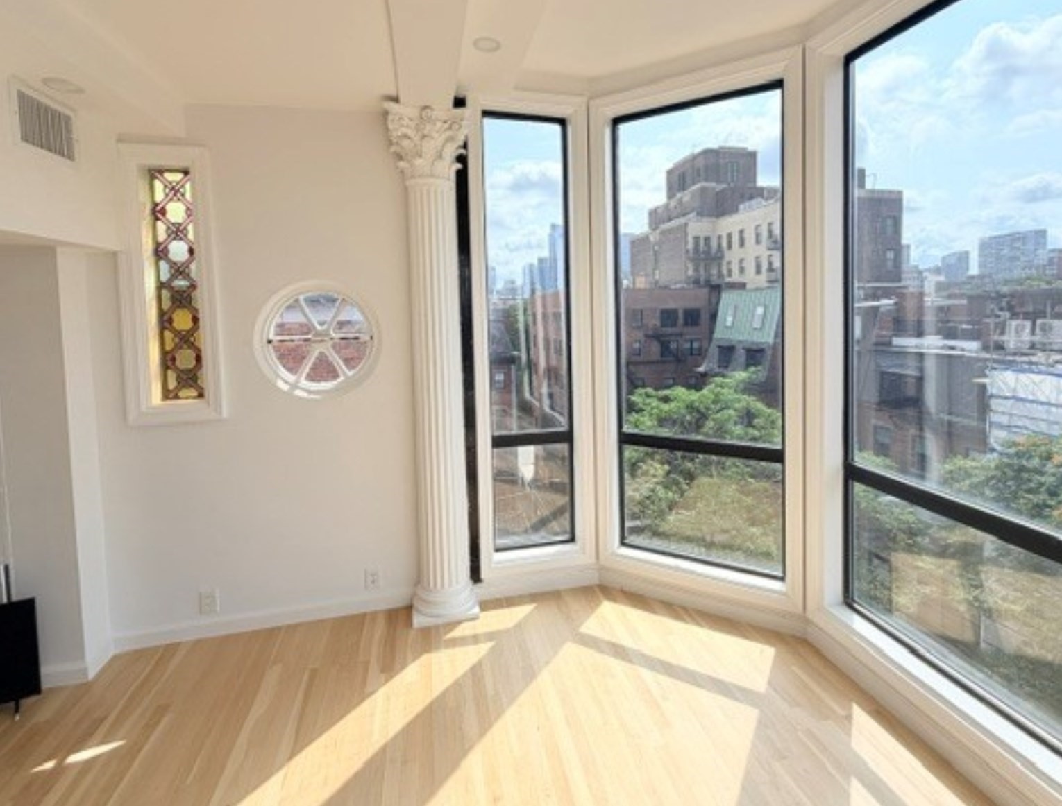113 Beacon St Unit: PHR