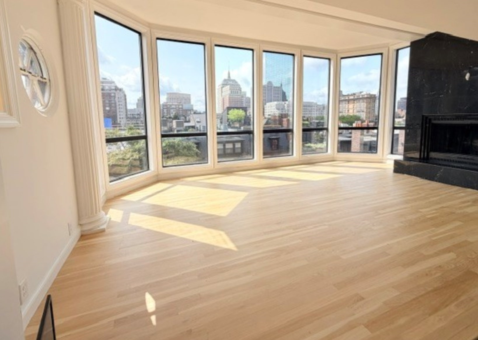 113 Beacon St Unit: PHR