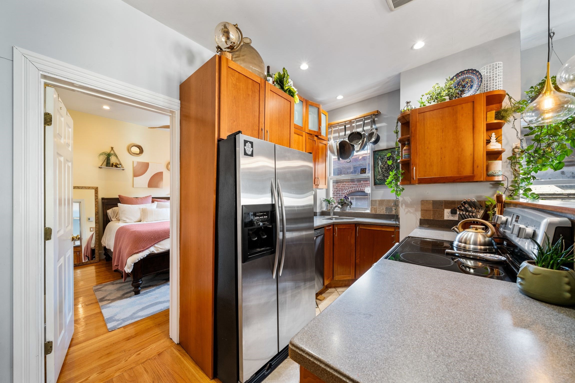 84 Prince St # 5B