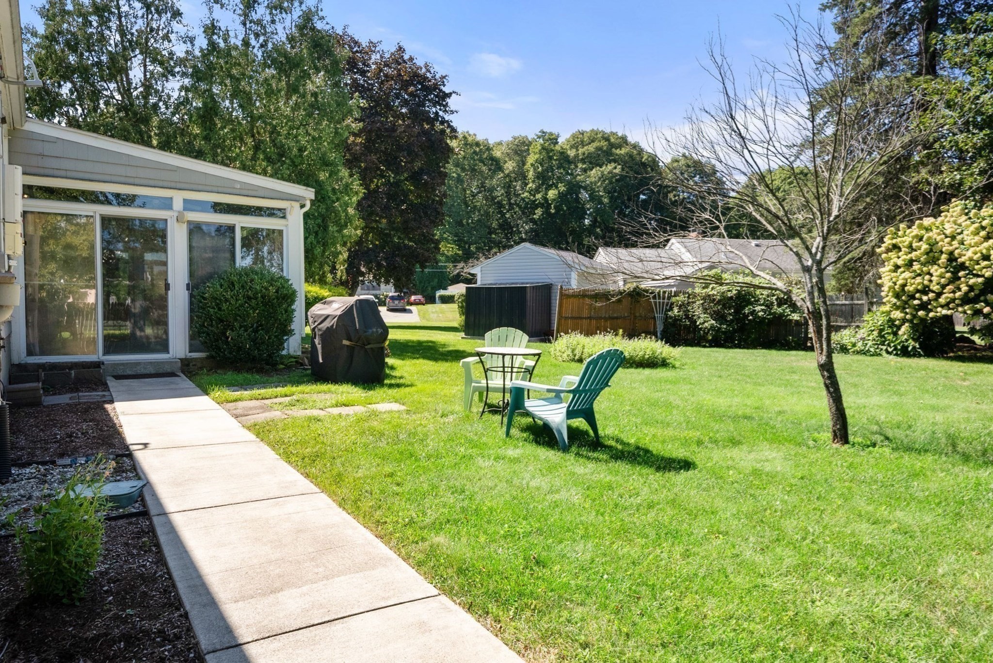 4 Carson Rd