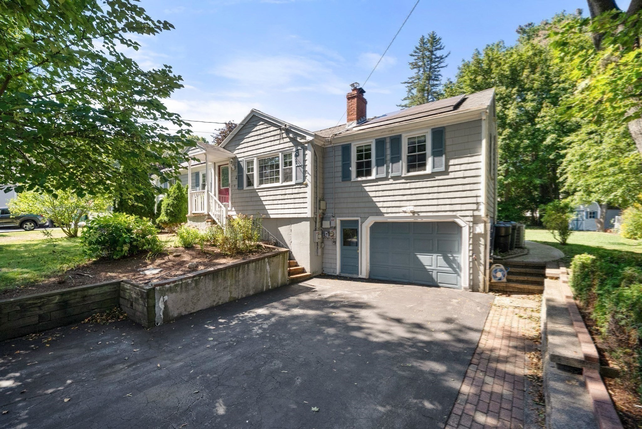4 Carson Rd