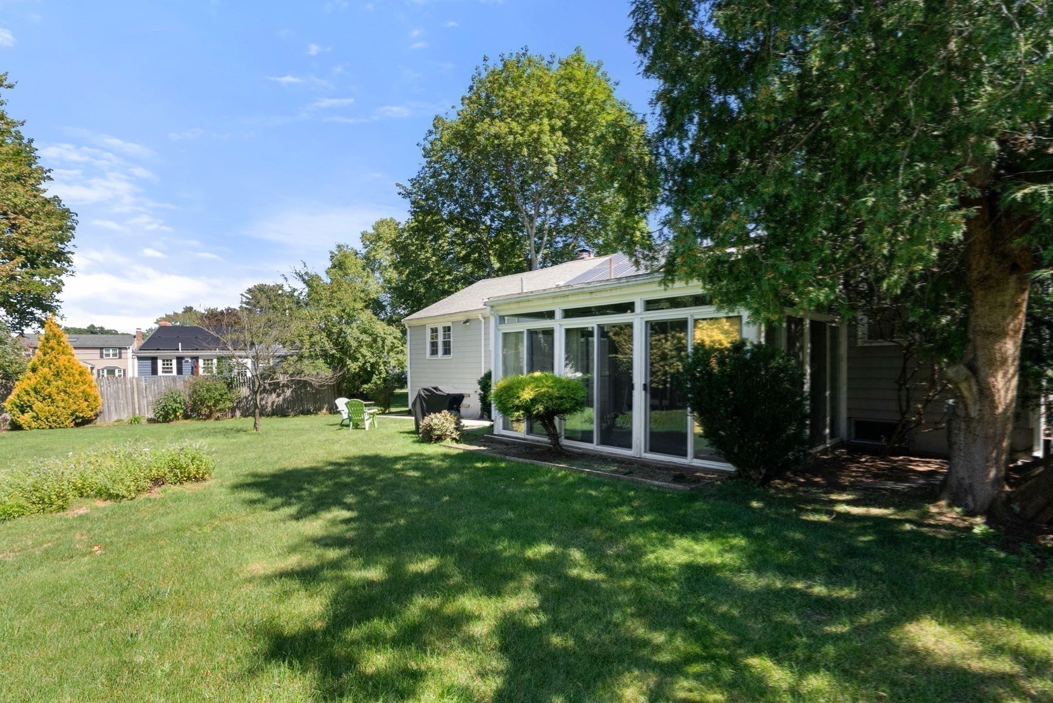 4 Carson Rd