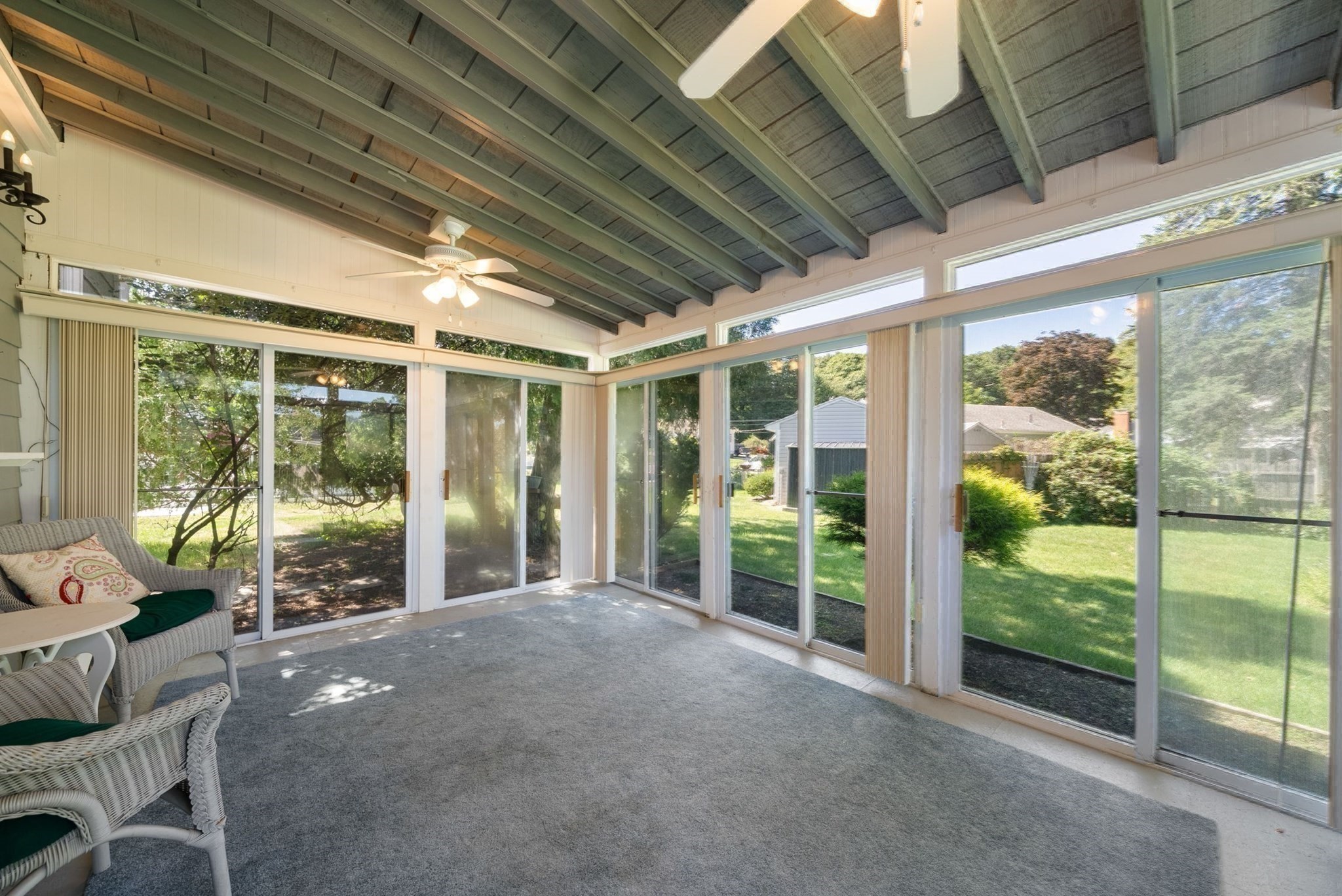 4 Carson Rd