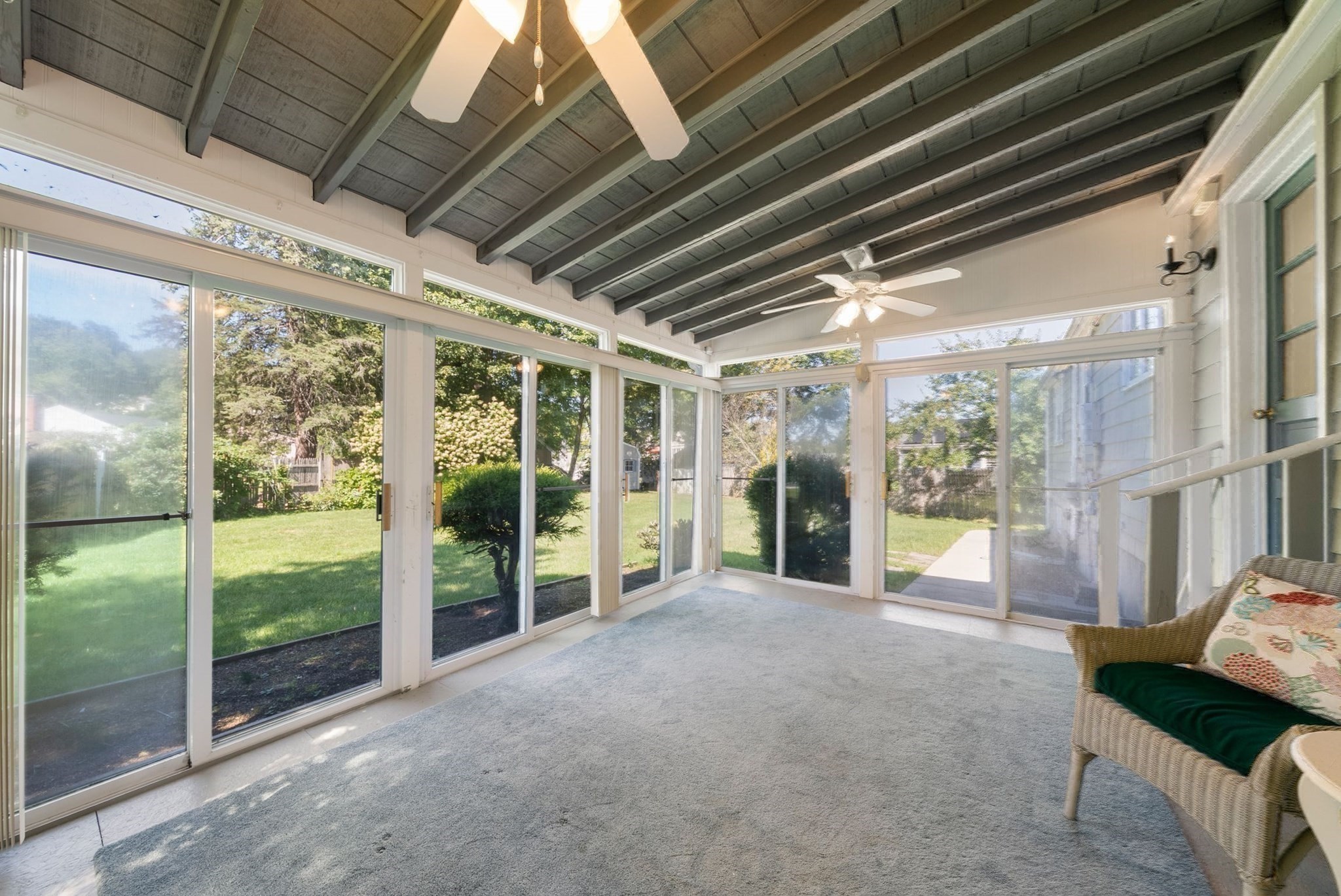 4 Carson Rd