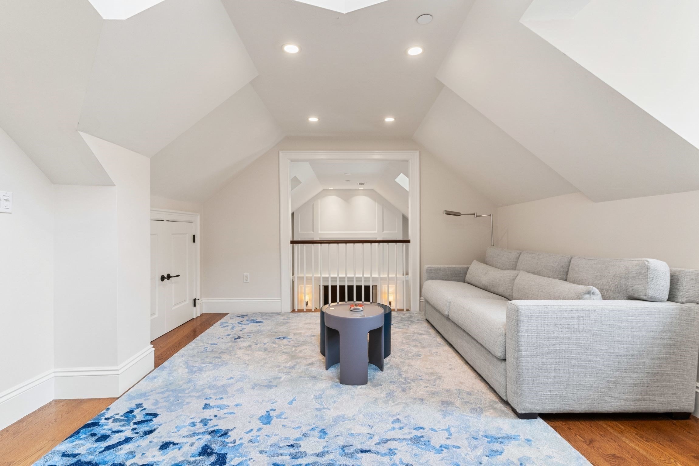 31 Mount Vernon St # 4