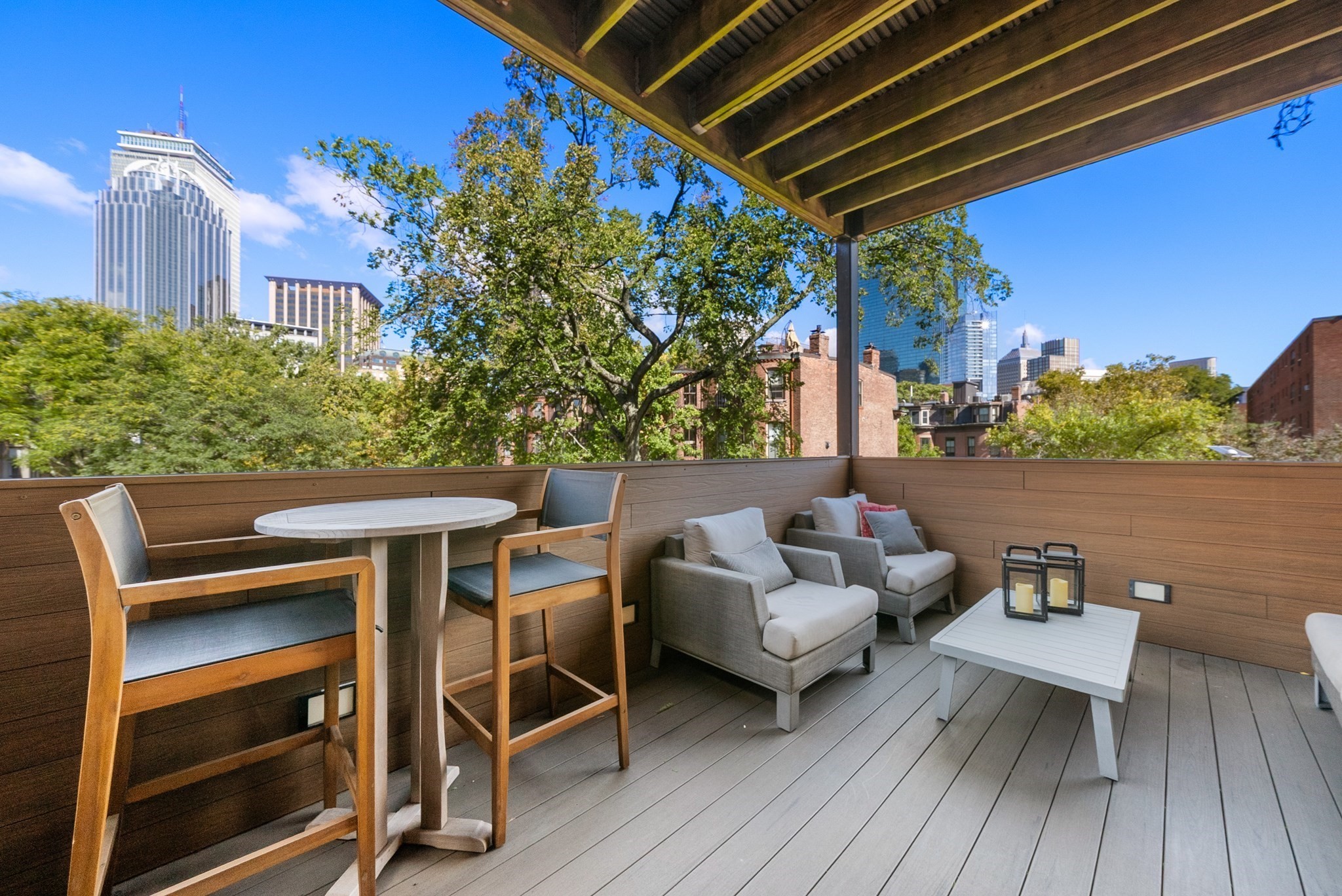 429 Columbus Ave # 2