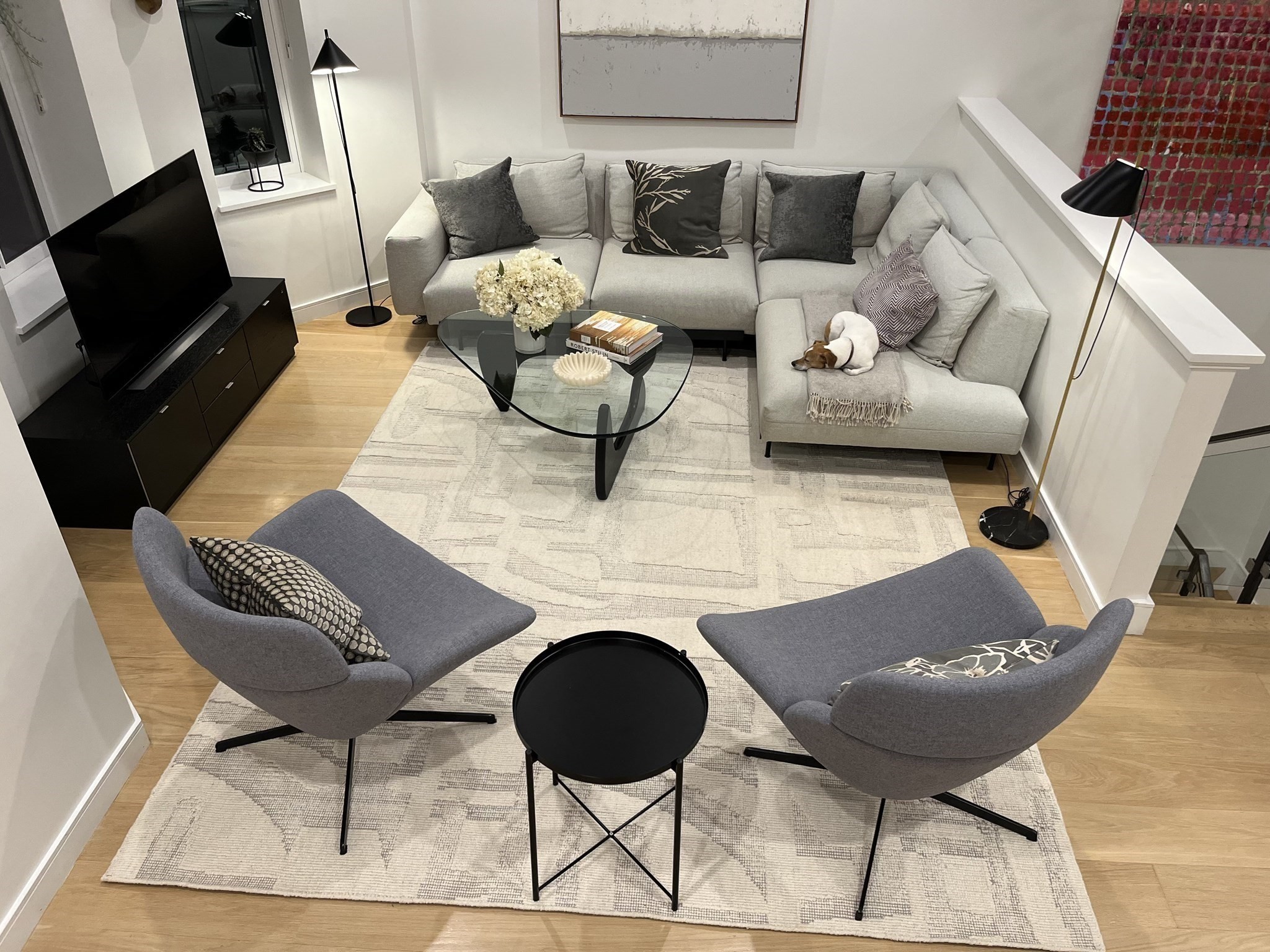 429 Columbus Ave # 2