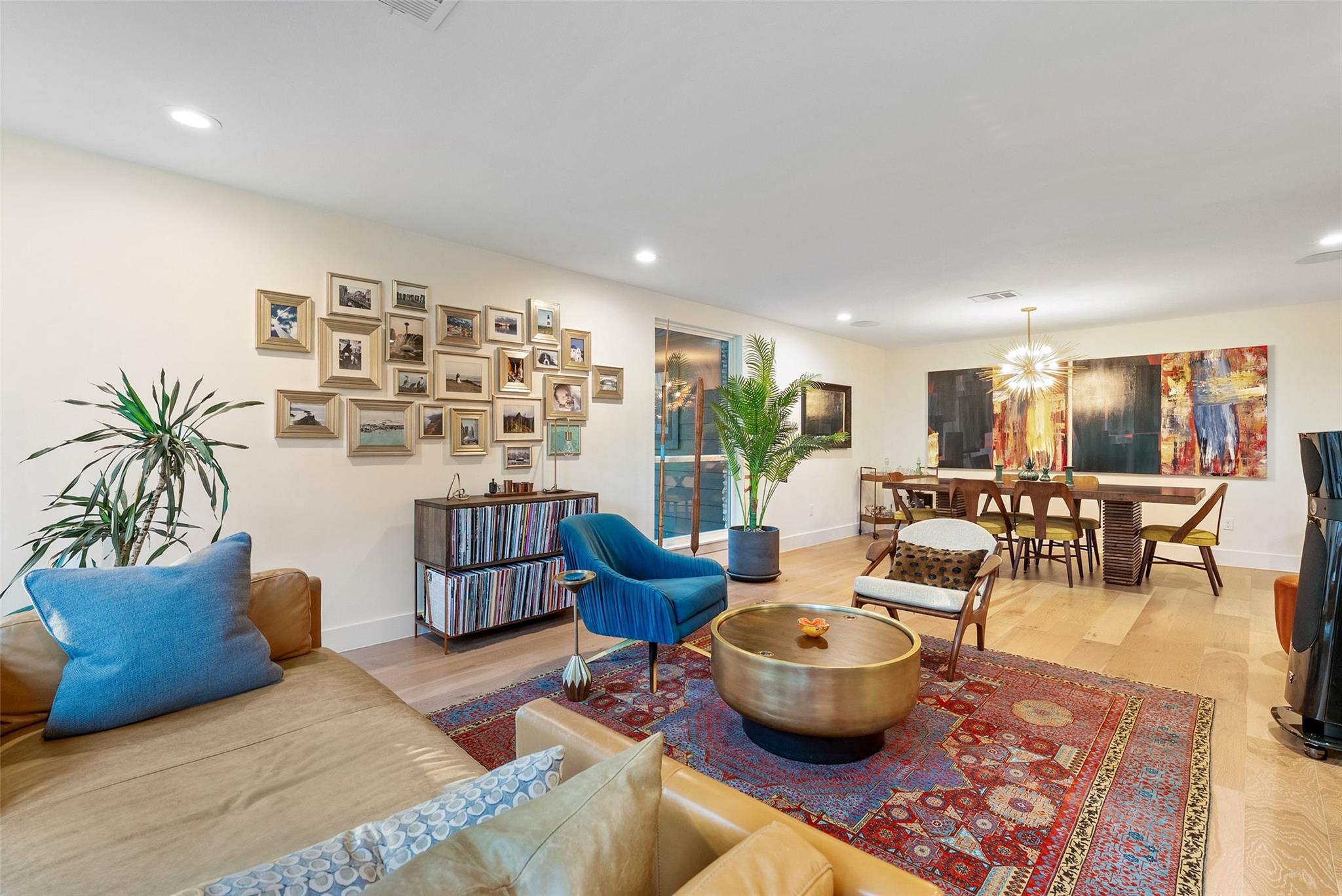 Balcones Mid-Century Modern Oasis