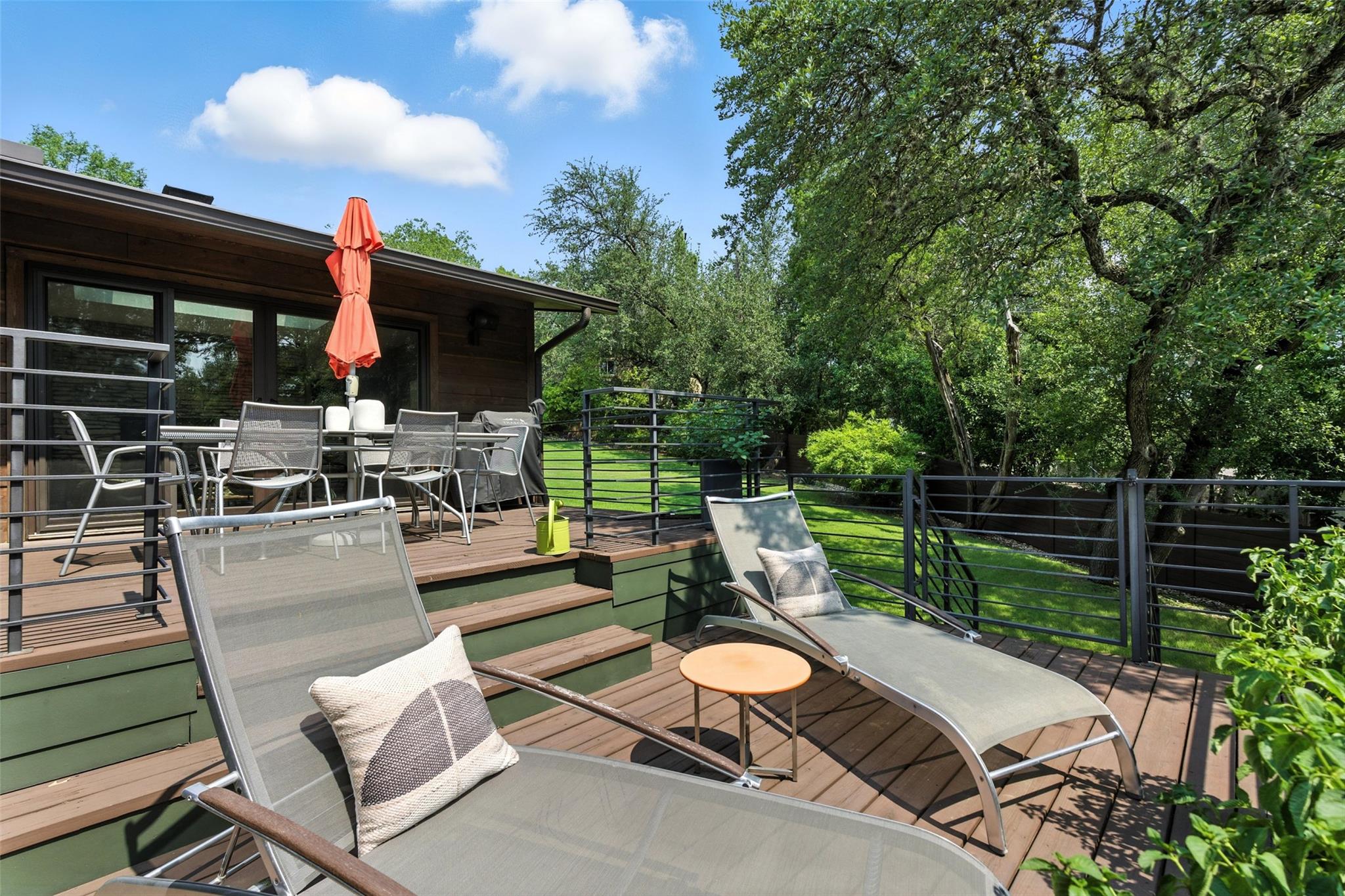 Balcones Mid-Century Modern Oasis