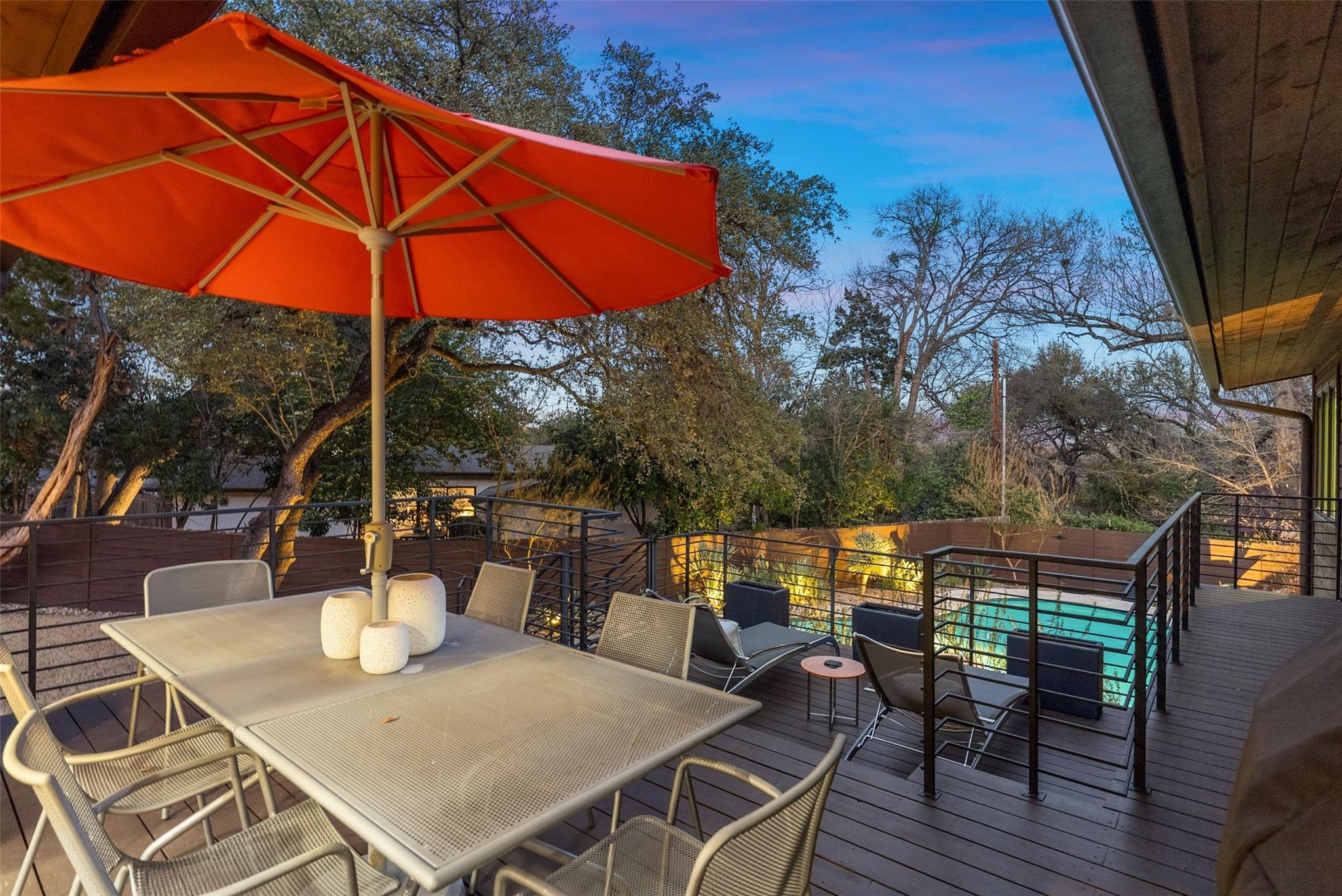 Balcones Mid-Century Modern Oasis