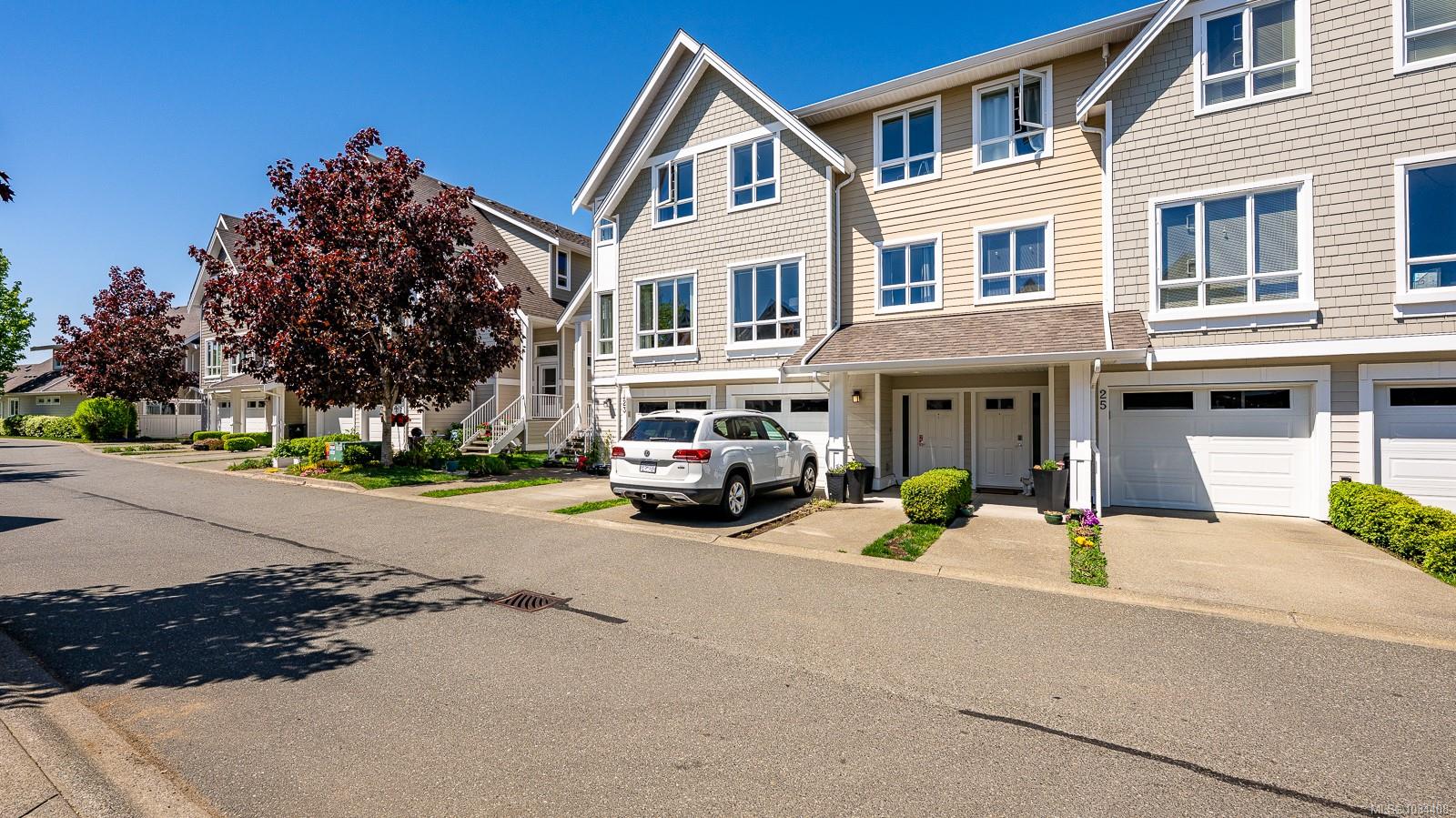 700 Lancaster Way # 23