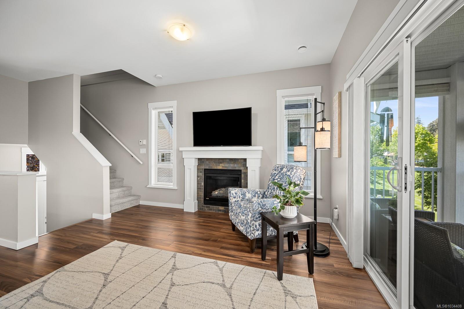 700 Lancaster Way # 23