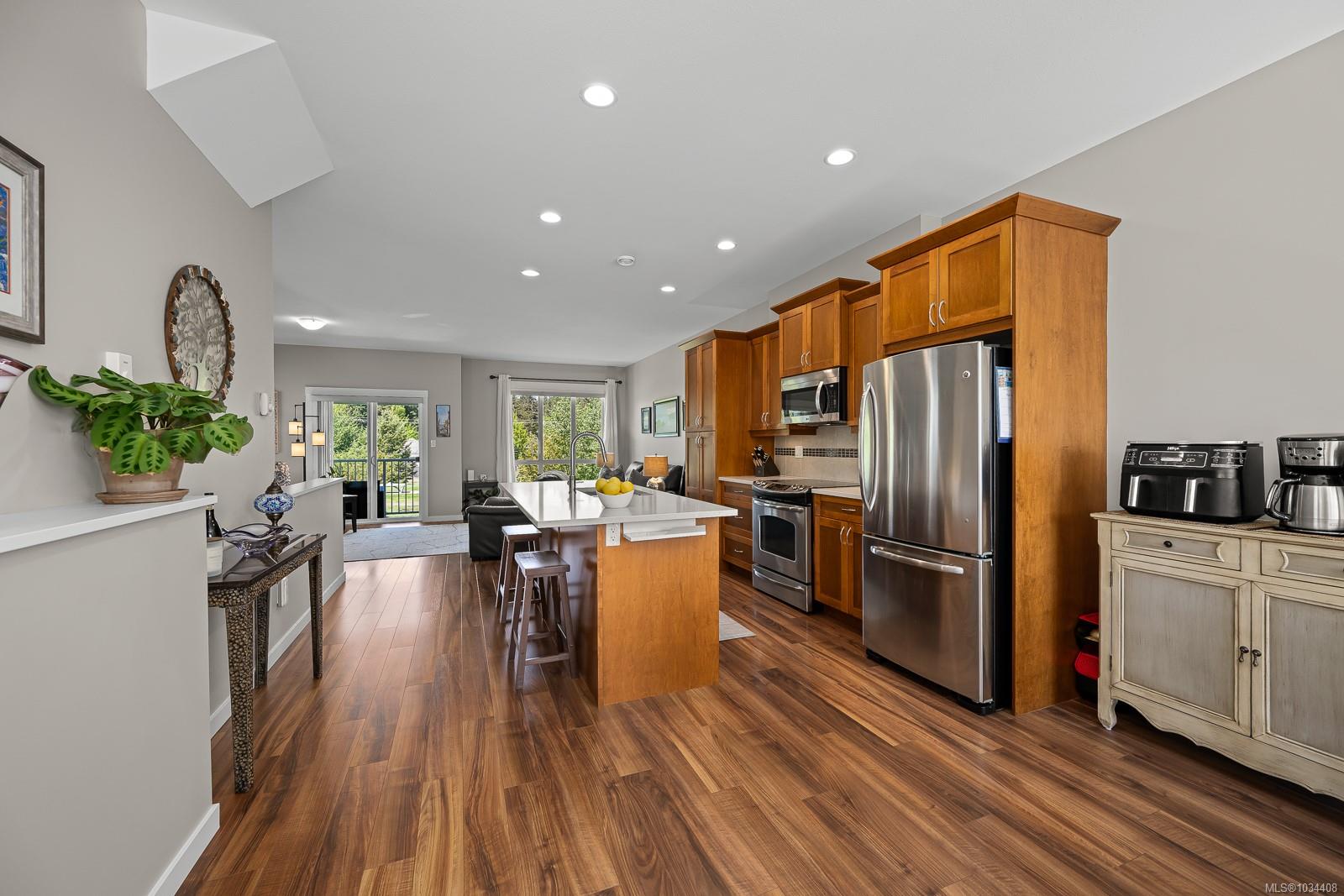 700 Lancaster Way # 23