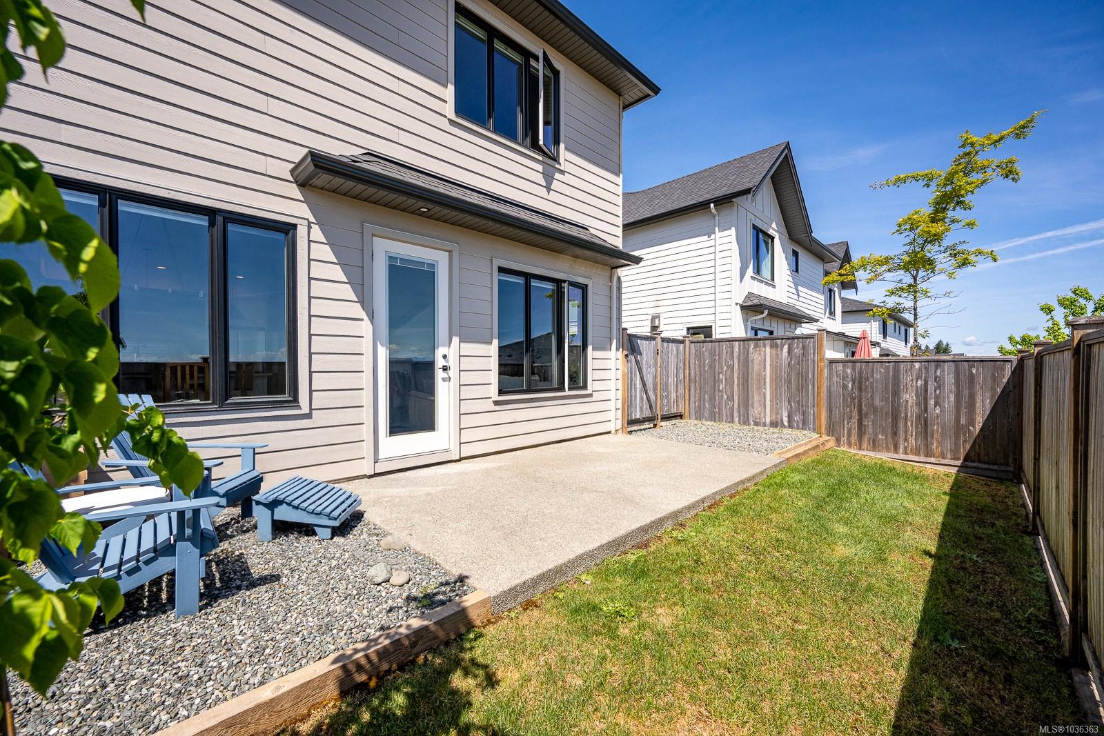 387 Arizona Dr # 5A