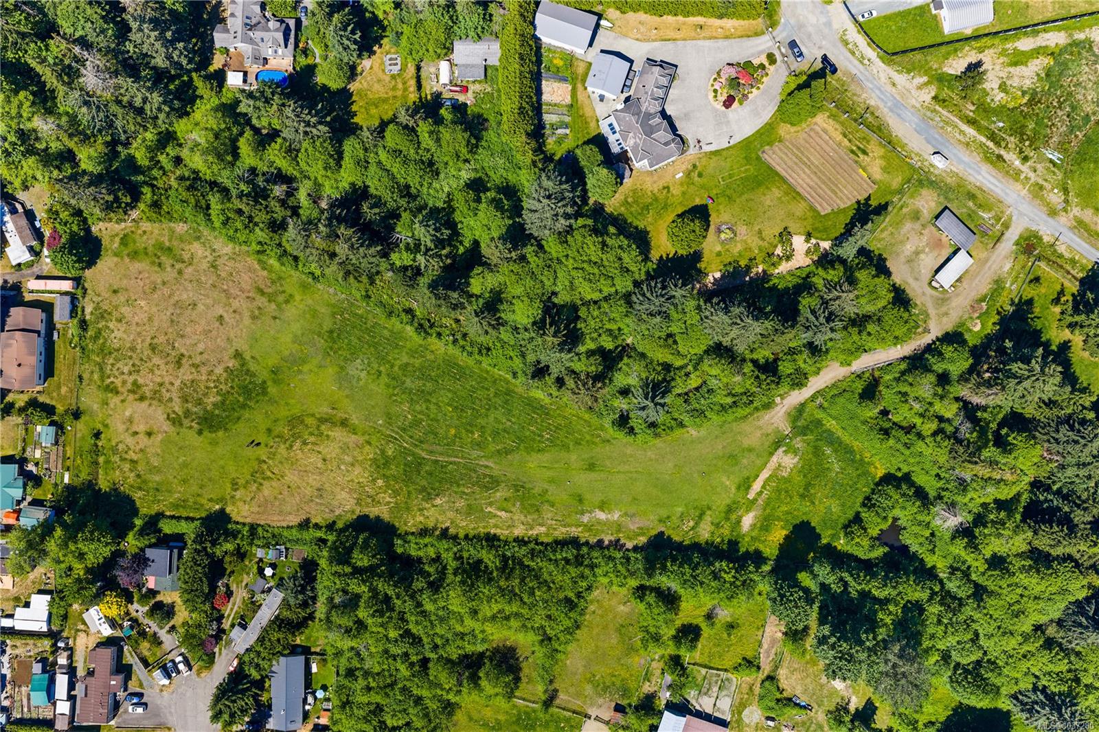 Lot A Castle Dr